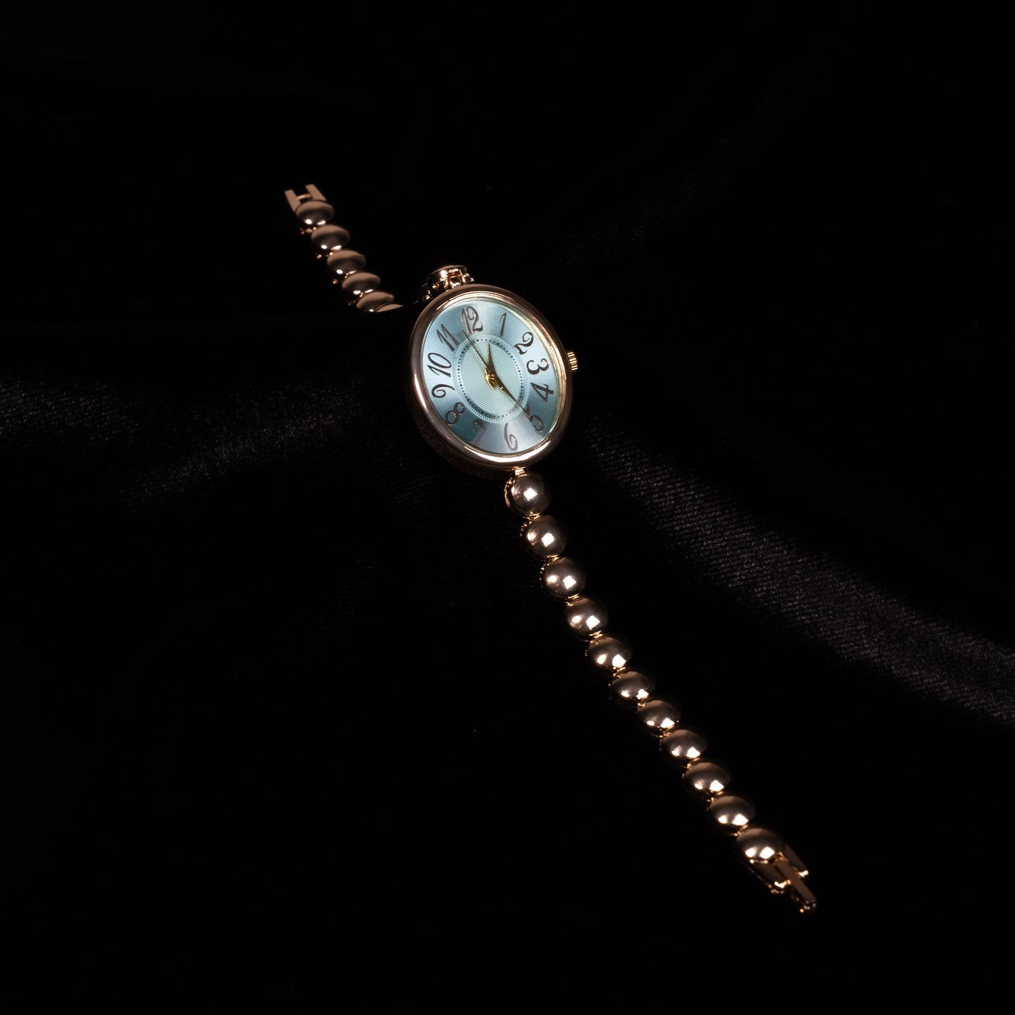 Yuvarlak Kasa, Mavi Kadranlı Boncuk Bilezik Saat