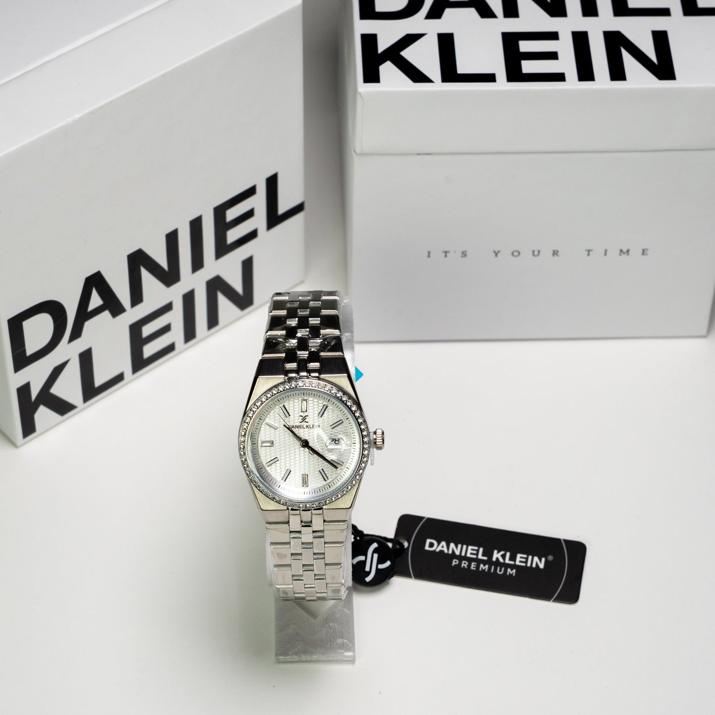 Daniel Klein Orijinal Kadın Kol Saati – Taş Detaylı Silver Kasa & Metal Kordon