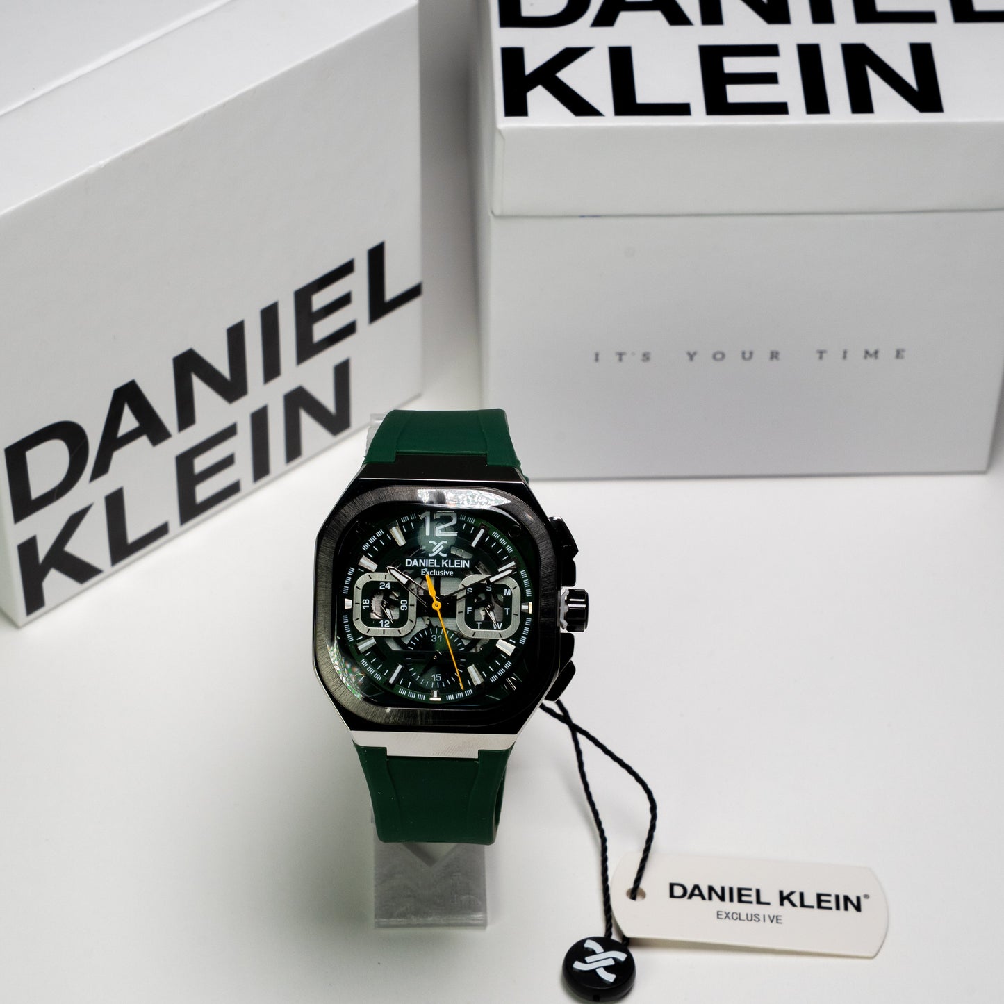 Daniel Klein Exclusive Erkek Kol Saati – Yeşil Silikon Kordon, Siyah Kasa, Kronograf Spor Model