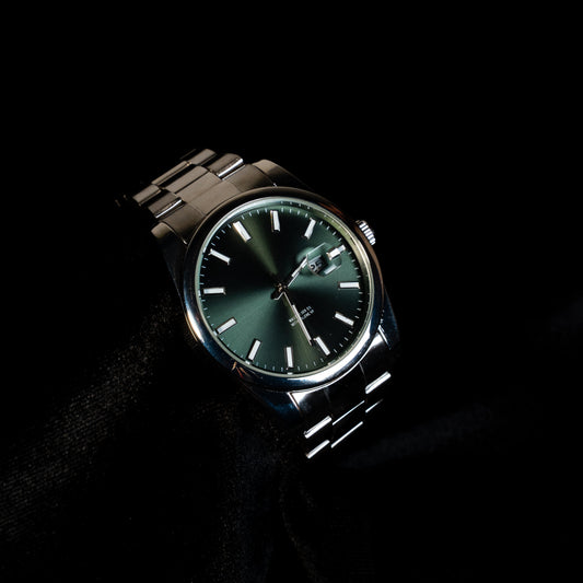 Yeşil Kadranlı Takvimli Erkek Saat